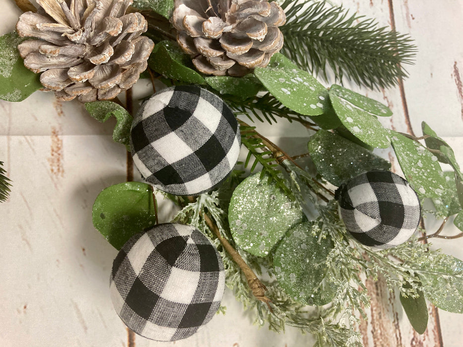 Snow Gingham Green Mixed Spray