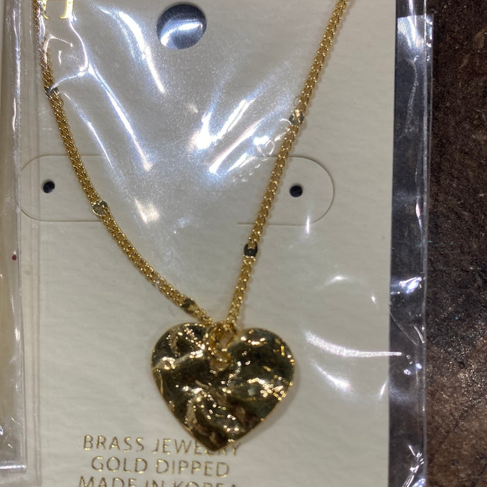 HAMMERED HEART NECKLACE