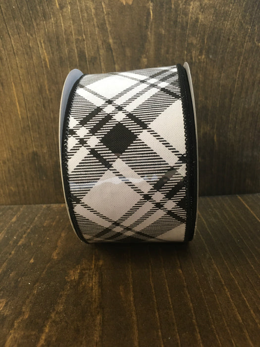 Black/White Diagonal Plaid