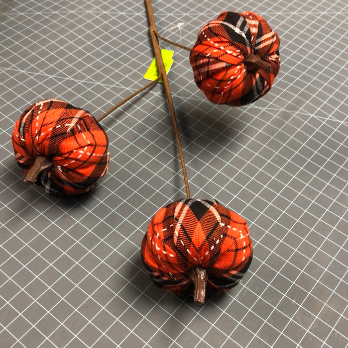 PLAID FABRIC PUMPKIN SPRAY ORANGE/BLACK/WHITE