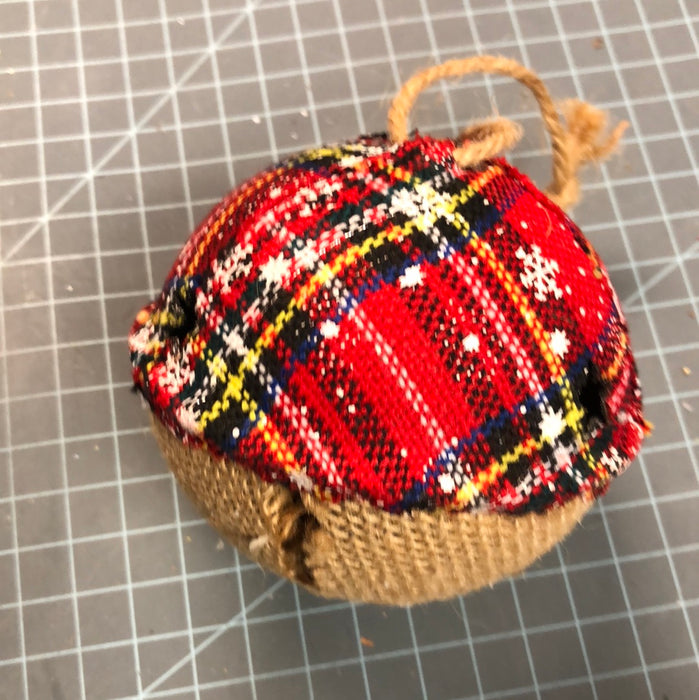 PLAID AND BURLAP BELL ORNAMENTS