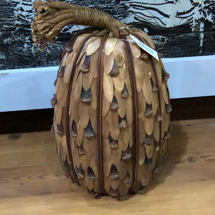 LARGE STANDING Wood Chip Pumpkin