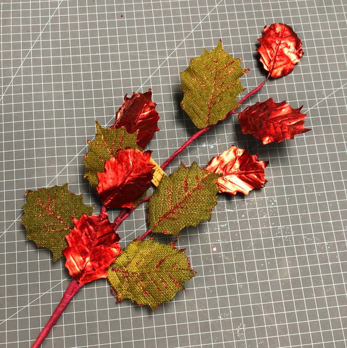 HOLLY BURLAP GLITTER LEAF