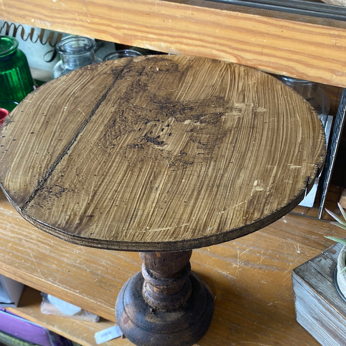 RUSTIC CAKE STAND