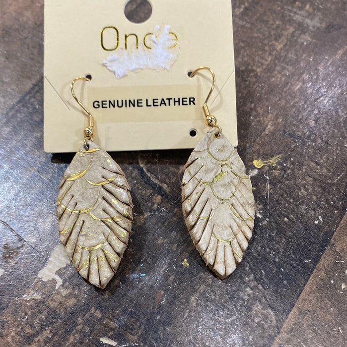 NATURAL  WITH GOLD FEATHER EARRING