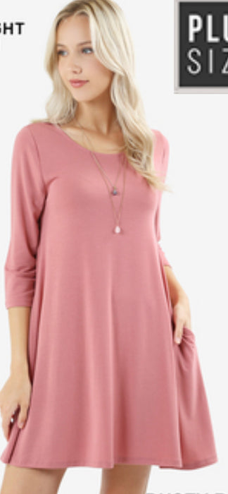 PLUS PREMIUM FABRIC 3/4 SLEEVE SWING TUNIC WITH SIDE POCKETS