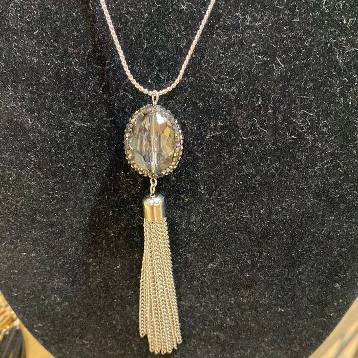 BOSS LADY SILVER TASSEL NECKLACE WITH GEMSTONE