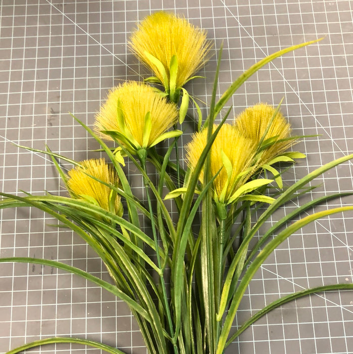 PAINTBRUSH FLORAL STEM
