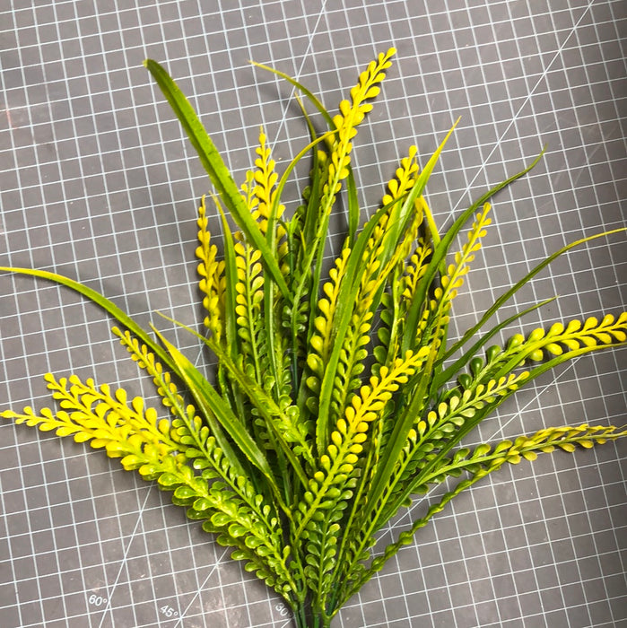 Pearl Plant with Grass Green/Yellow