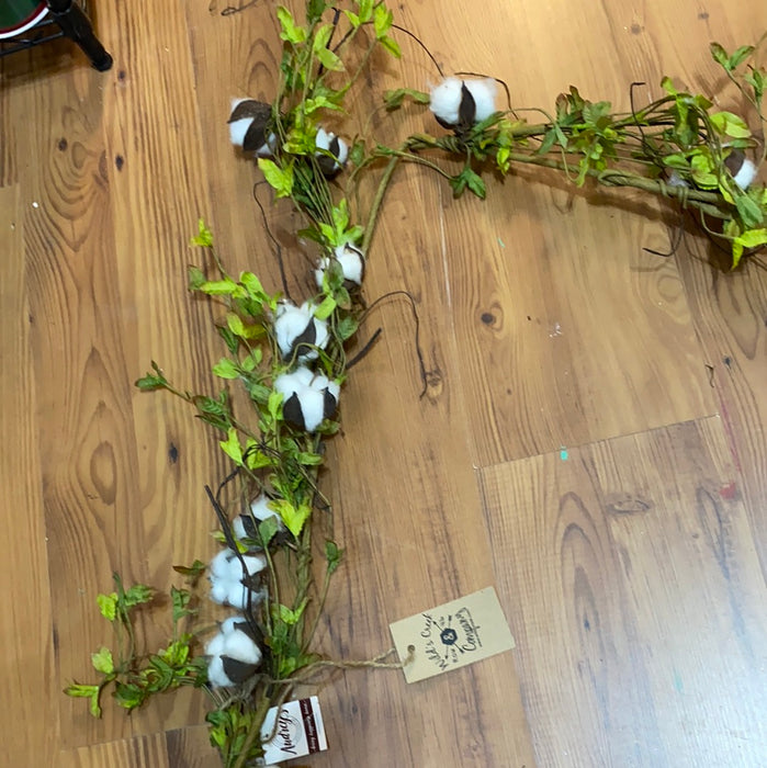 SMALL LEAF WITH COTTON Garland