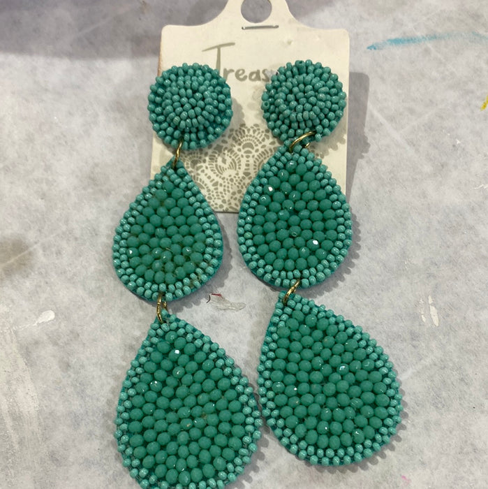 TURQUOISE TRIPLE DROP BEADED EARRING