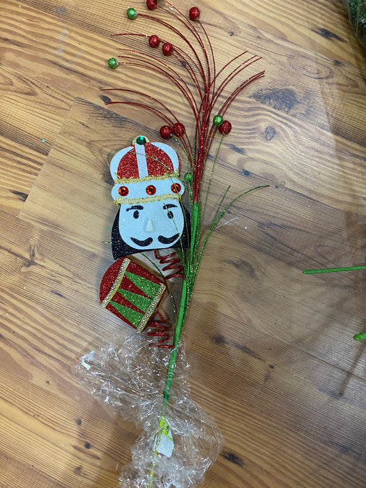 Nutcracker Spray
