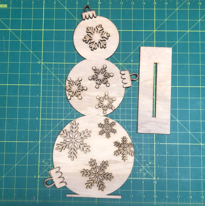 Snowflake Christmas Ornament Topiary Shelf Sitter (UNPAINTED)