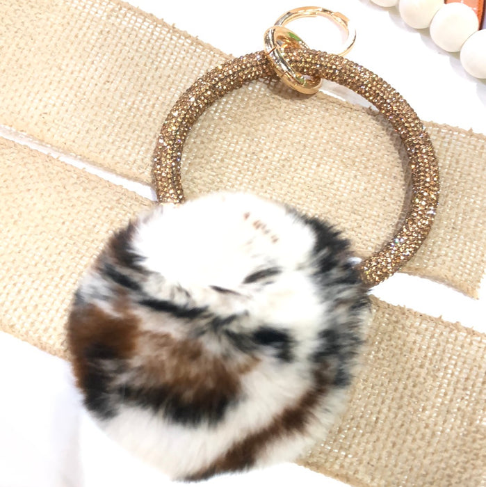 POM POM KEY CHAIN WITH BEAD BRACELET