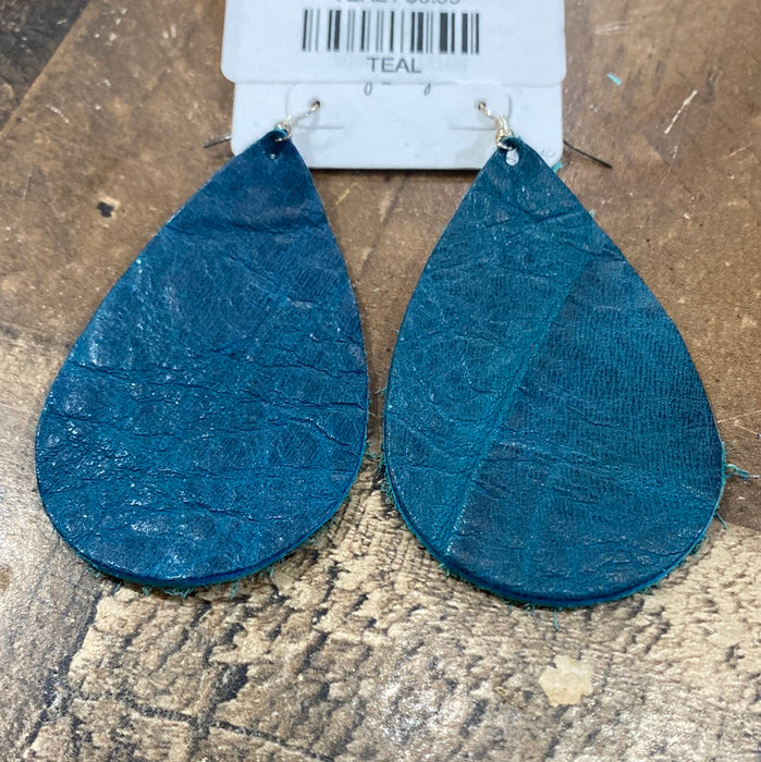 TEAL LEATHER EARRING