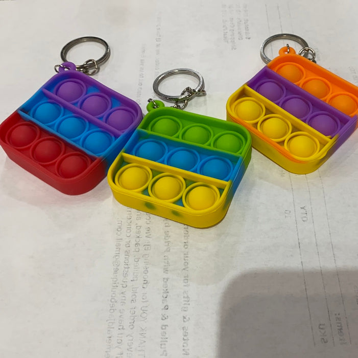 POP-ITS KEYCHAIN SQUARE SHAPE