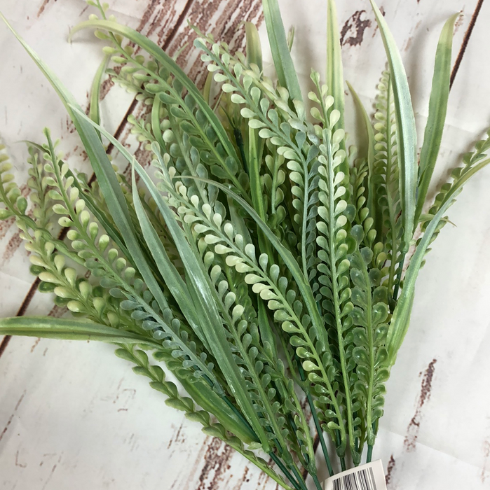 Pearl Plant with Grass Cream